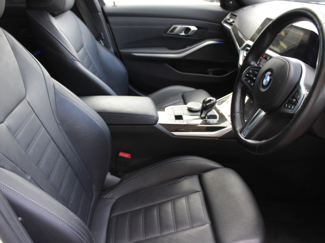 2021 BMW 3 Series