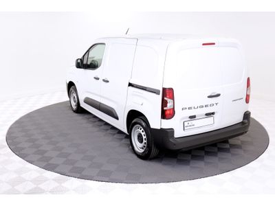 2025 Peugeot Partner