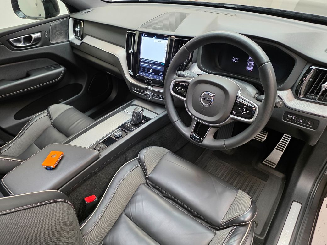 2022 Volvo XC60