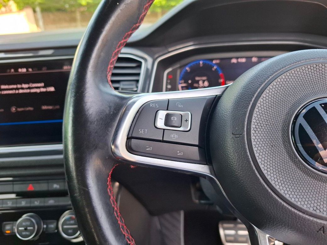2021 Volkswagen T-Roc