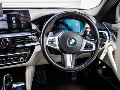 2021 BMW 5 Series