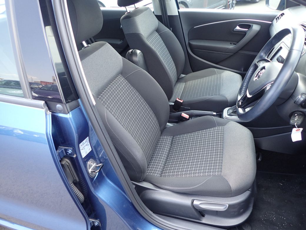 2016 Volkswagen Polo