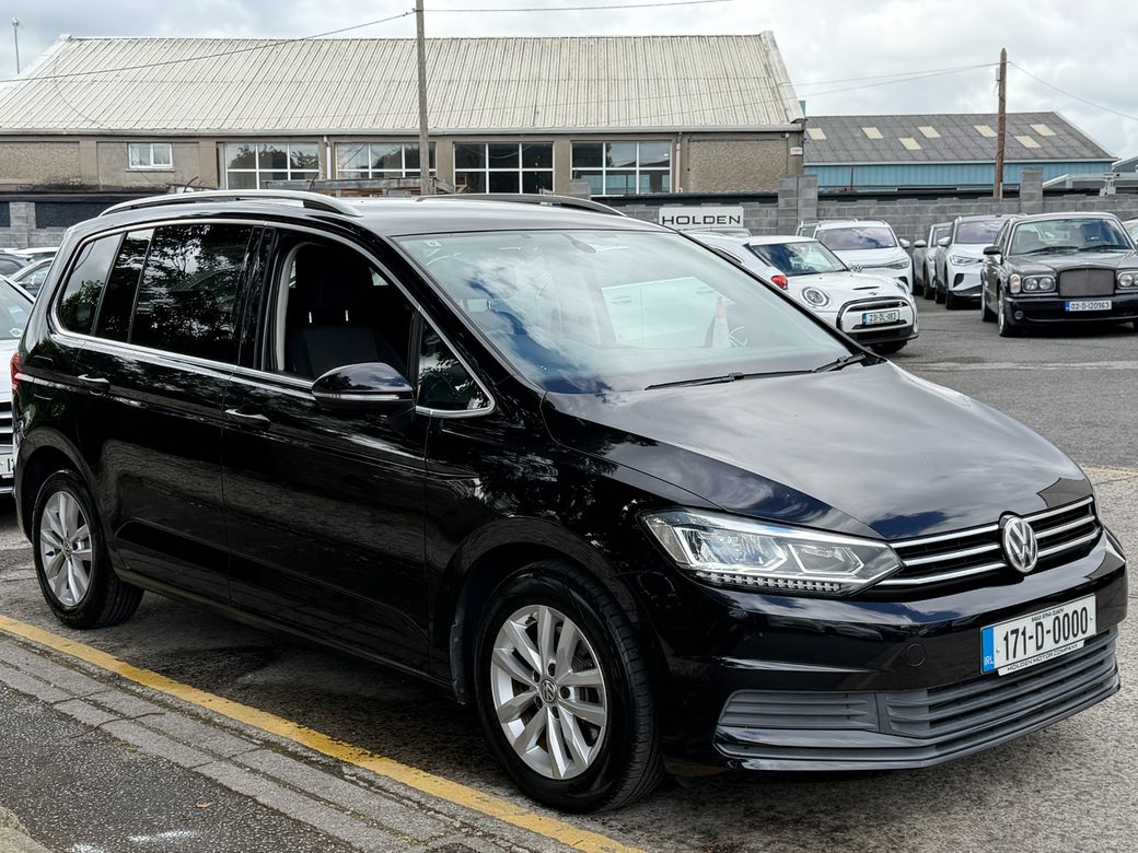 2017 Volkswagen Touran