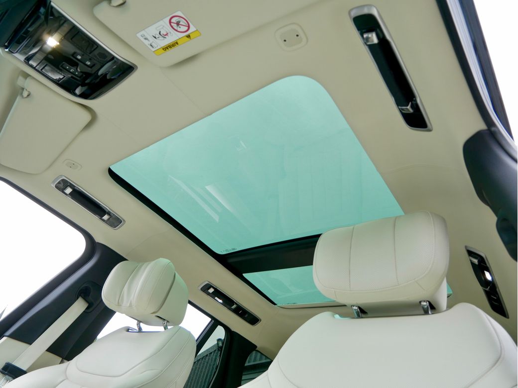 2025 Land Rover Range Rover