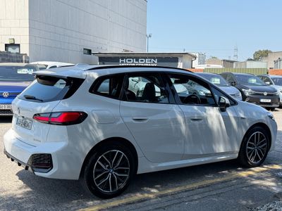 2023 BMW 225