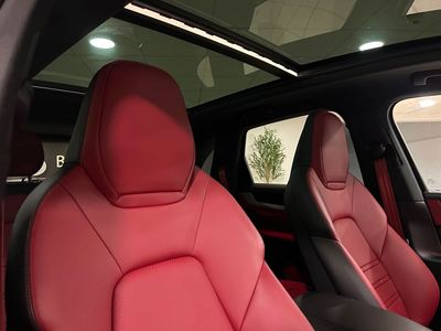 2024 Porsche Cayenne