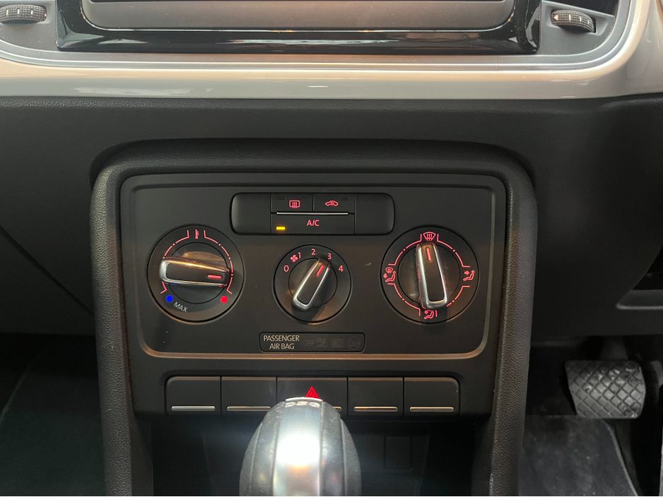 2015 Volkswagen Beetle