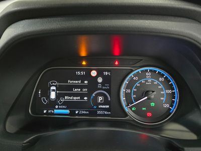 2024 Nissan Leaf