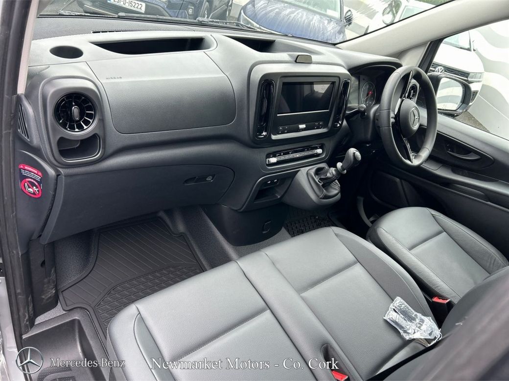 2027 Mercedes-Benz Vito