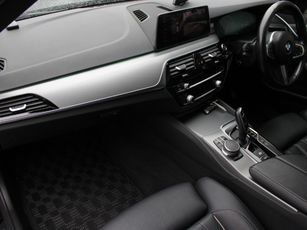 2019 BMW 5 Series