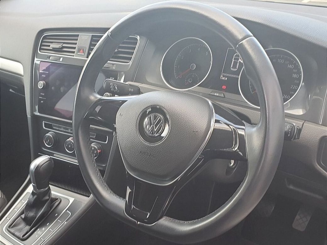 2018 Volkswagen Golf