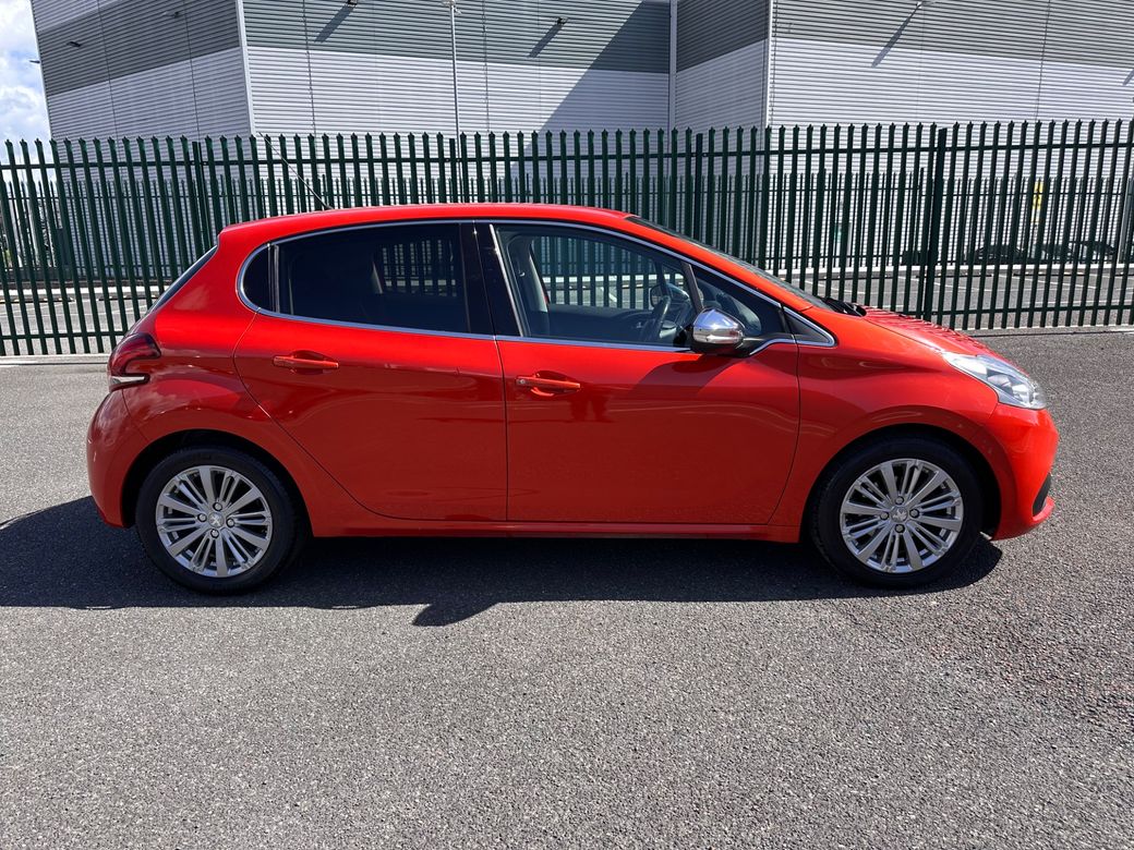 2015 Peugeot 208