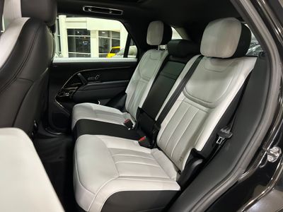 2024 Land Rover Range Rover Sport
