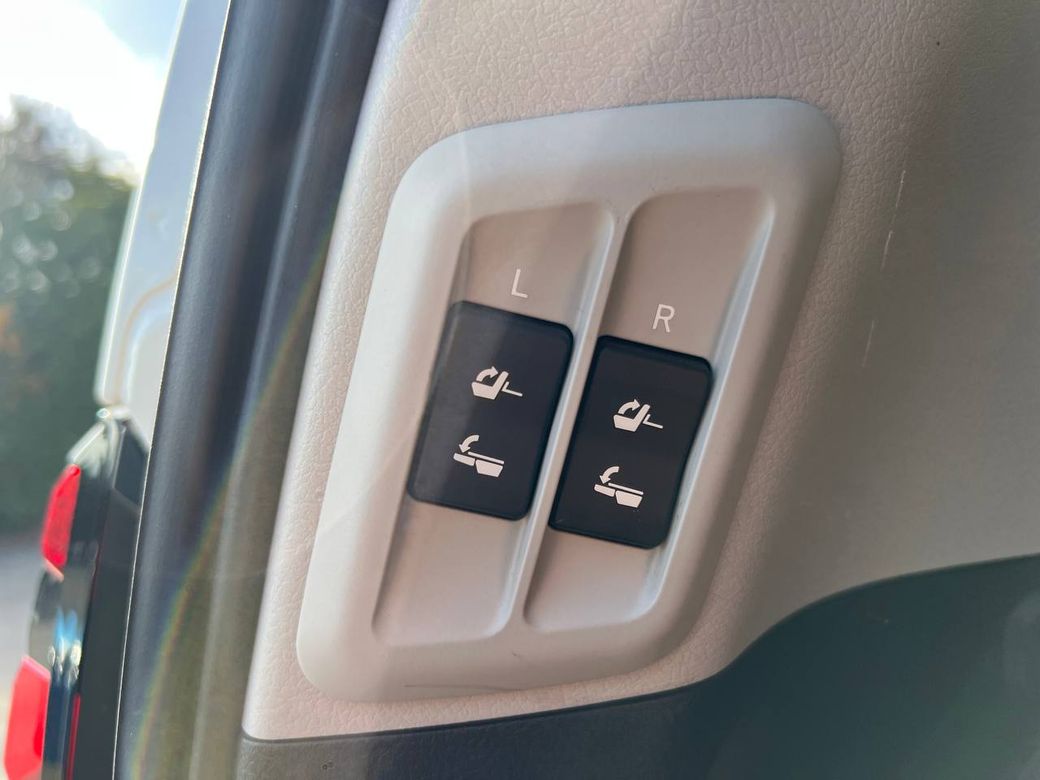 2023 Toyota Landcruiser