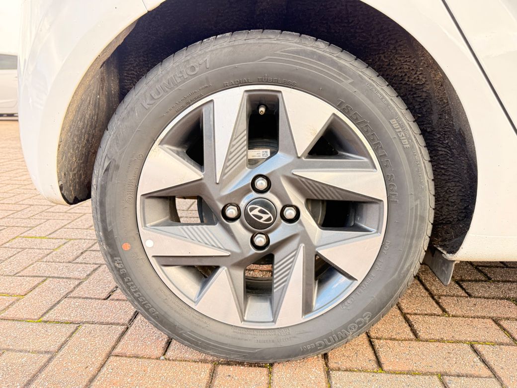 2025 Hyundai i10