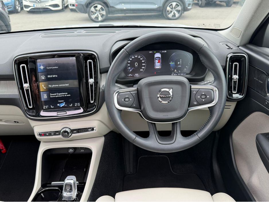 2021 Volvo XC40