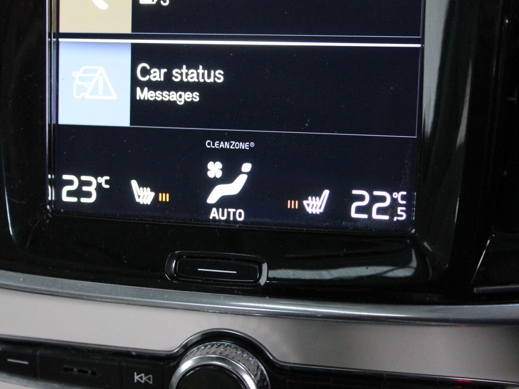 2020 Volvo V90