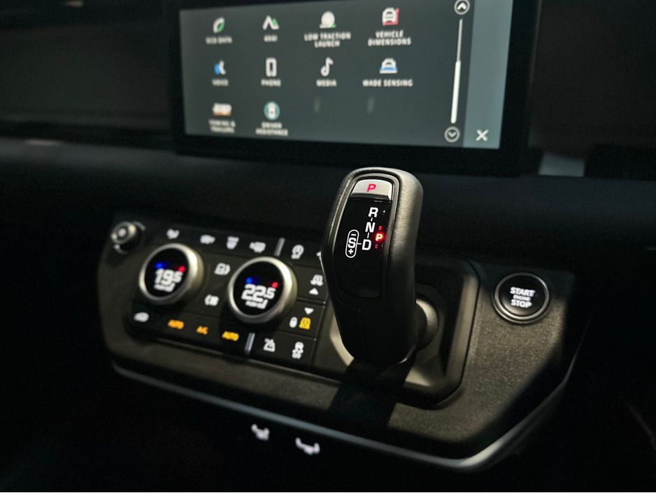 2024 Land Rover Defender