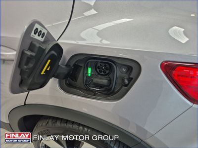 2025 Volvo EX40