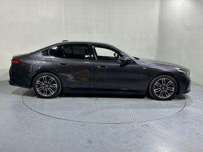 2024 BMW 5 Series