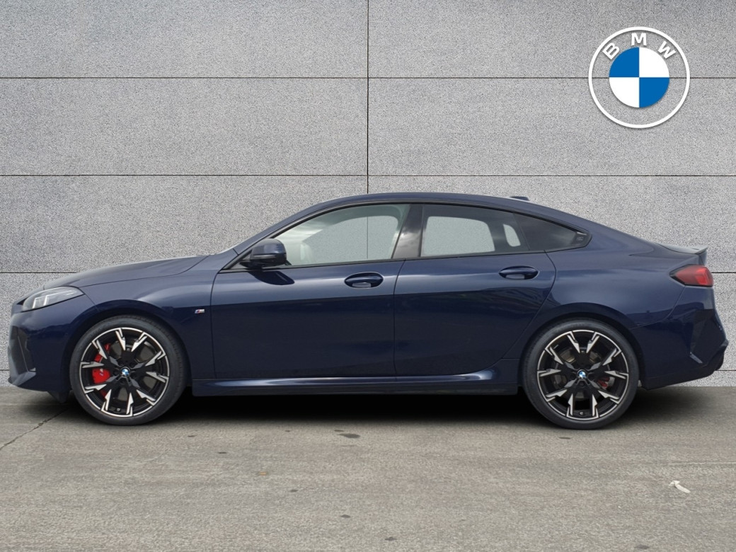2025 BMW 220