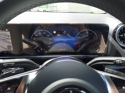 2025 Mercedes-Benz GLA Class