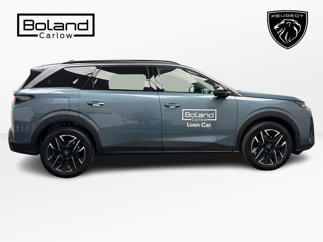 2025 Peugeot 5008