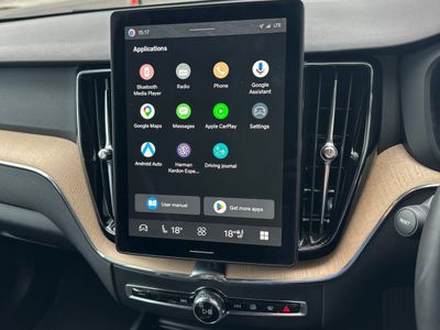 2025 Volvo XC60