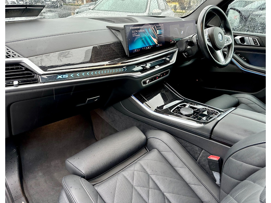2025 BMW X5