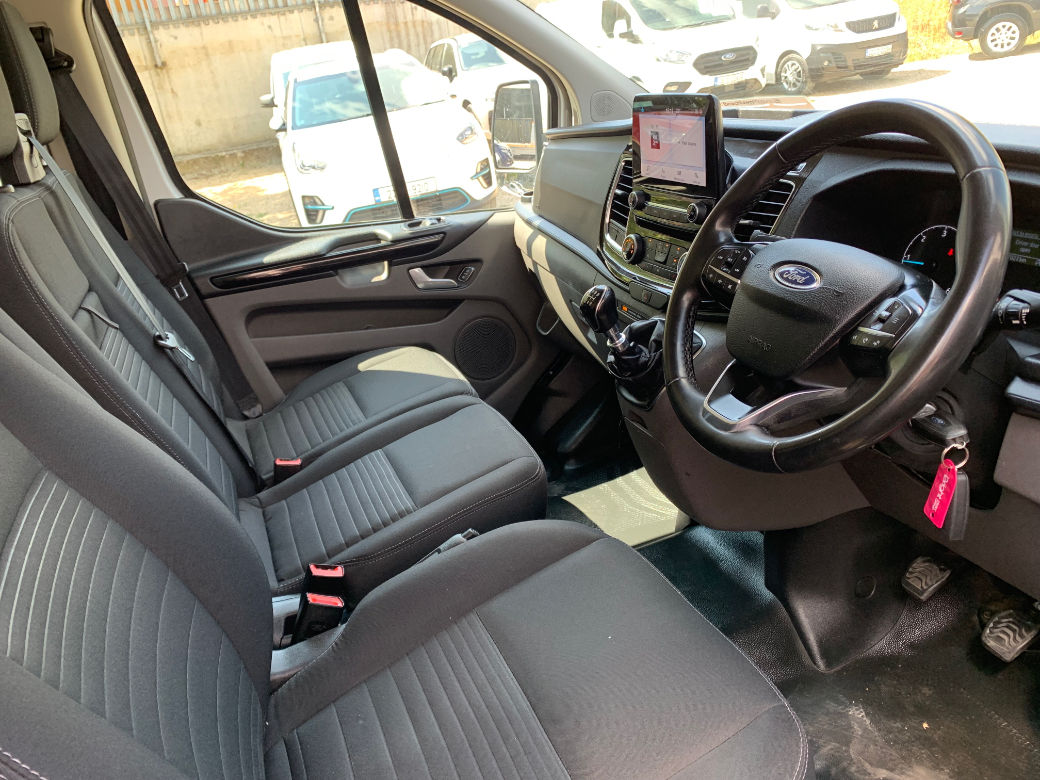 2022 Ford Transit Custom