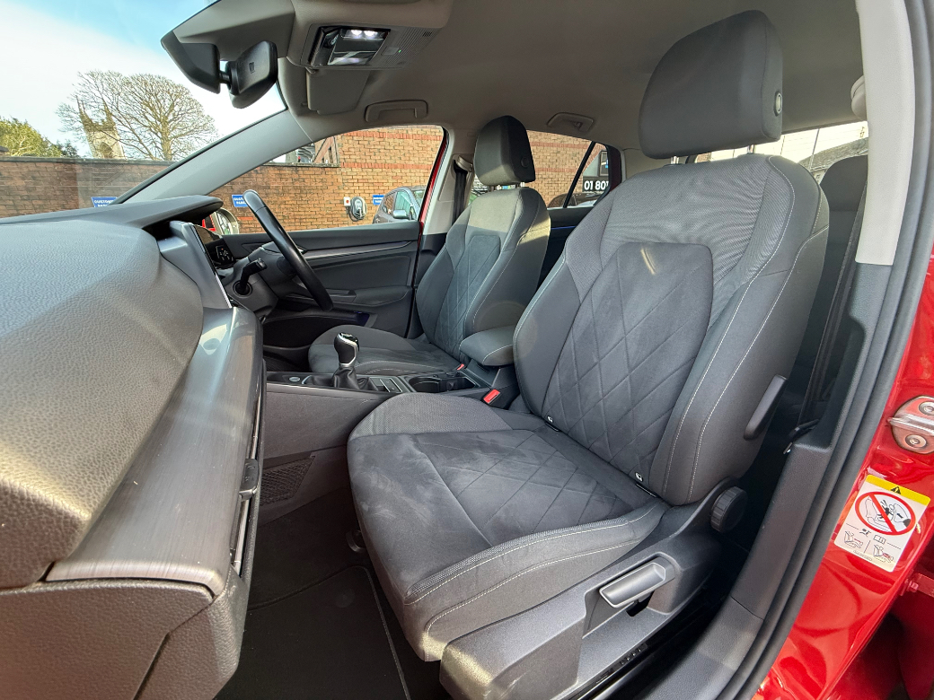 2021 Volkswagen Golf