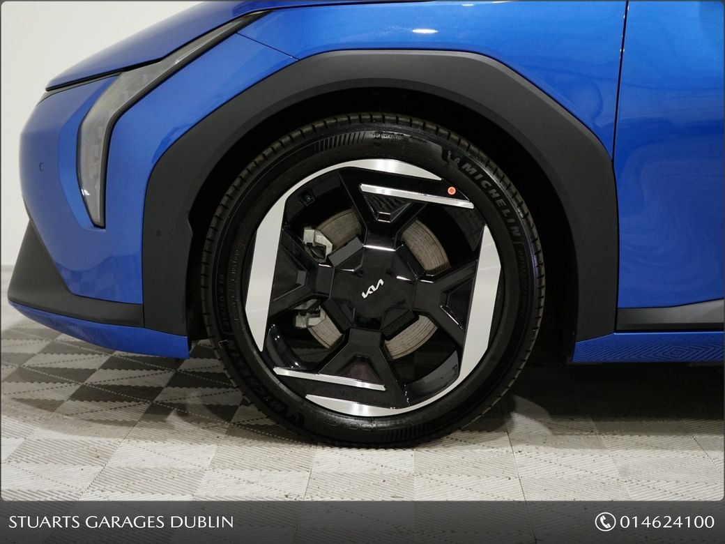 2025 Kia EV4