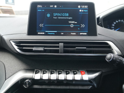 2020 Peugeot 5008