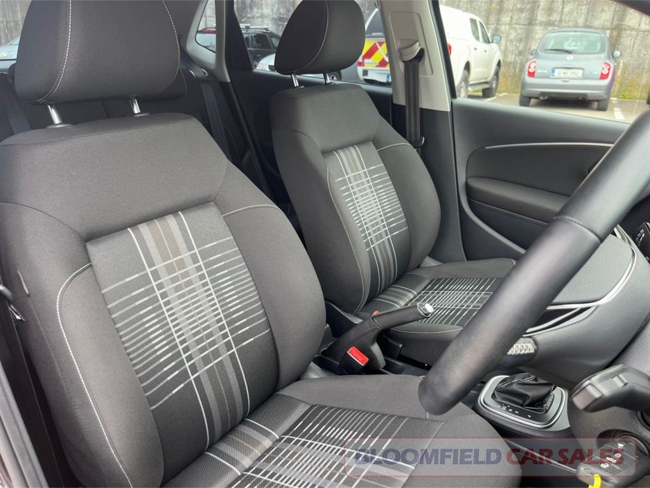 2015 Volkswagen Polo