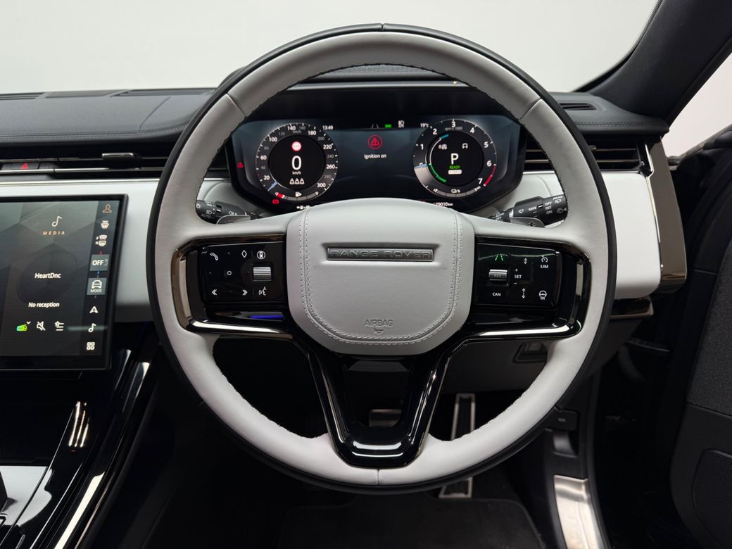 2025 Land Rover Range Rover Sport