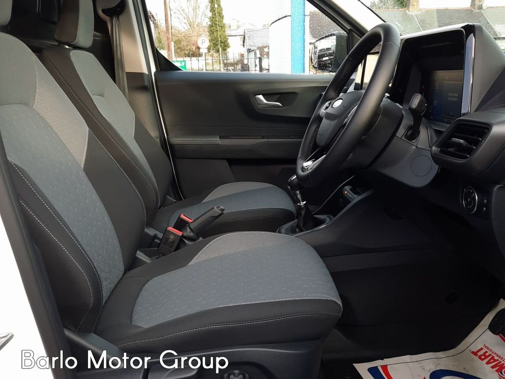 2025 Ford Transit Courier