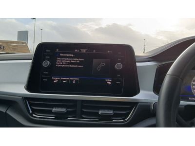 2025 Volkswagen T-Roc