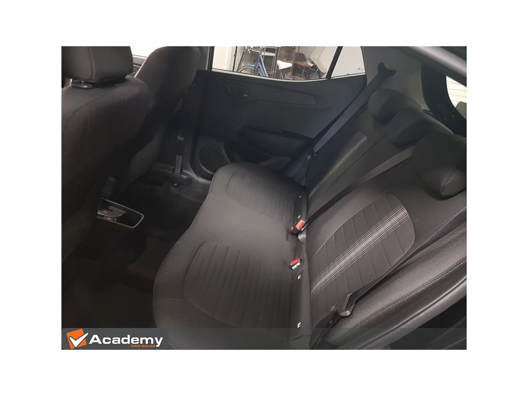 2023 Hyundai i10