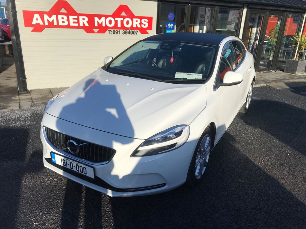 2018 Volvo V40