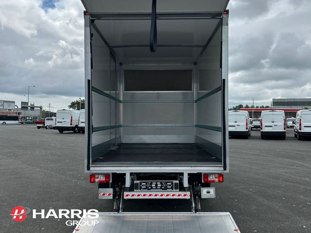 2025 Maxus Deliver 9