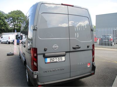 2025 Nissan Interstar