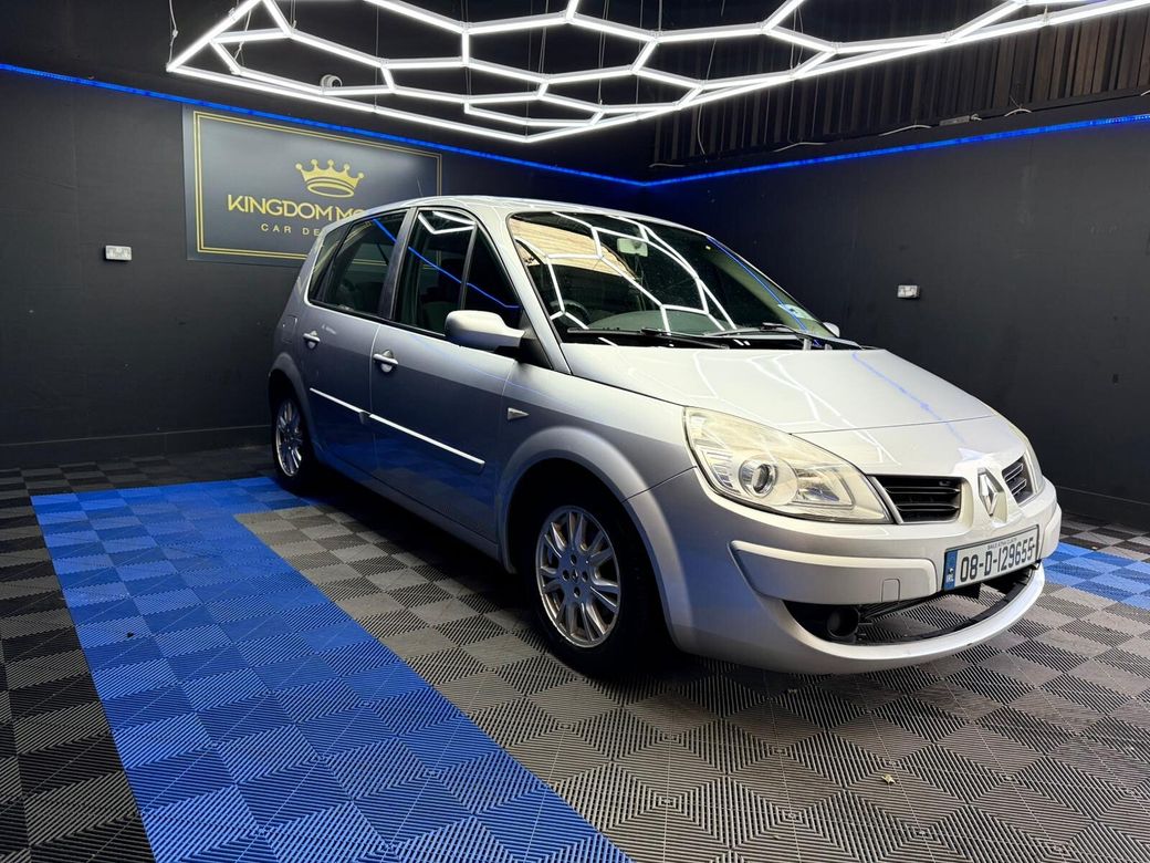 2008 Renault Scenic