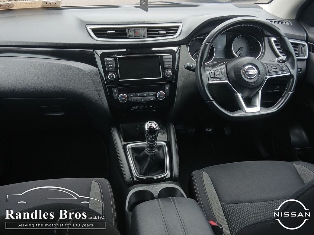 2020 Nissan Qashqai