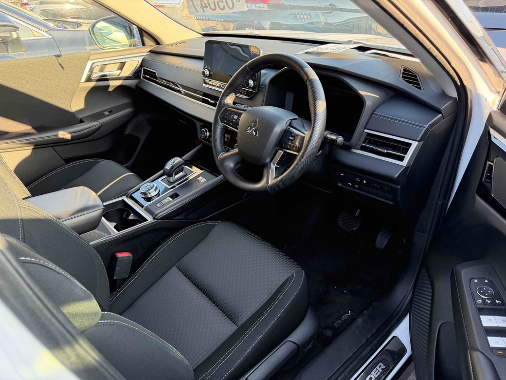 2022 Mitsubishi Outlander