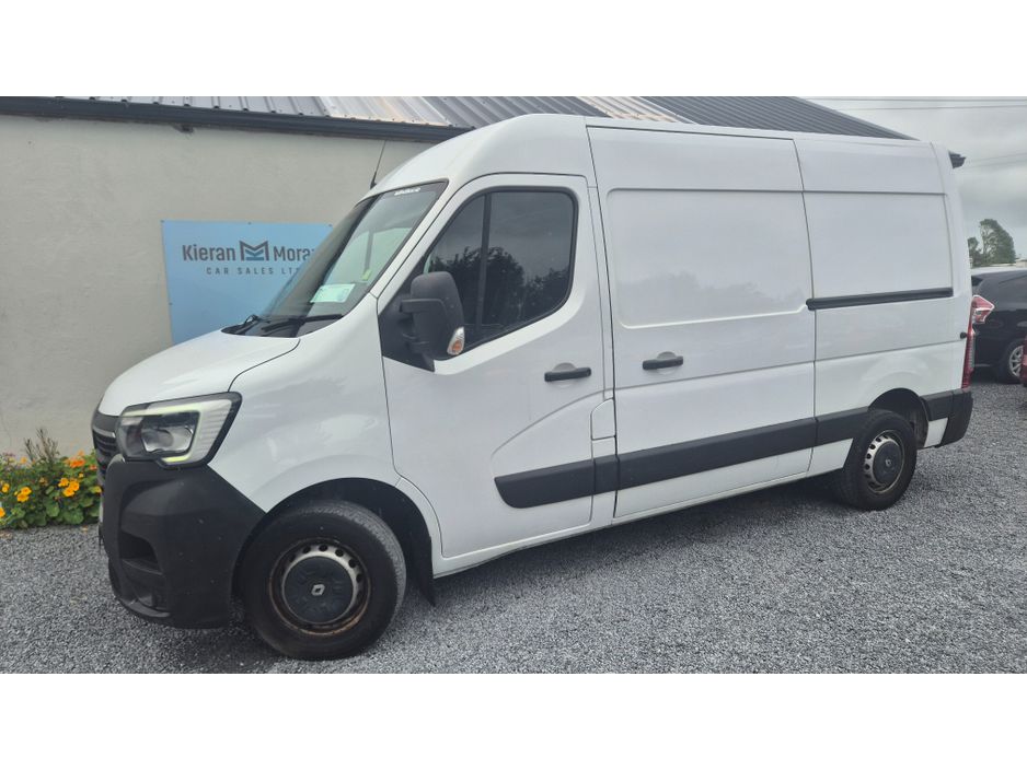 2020 Renault Master