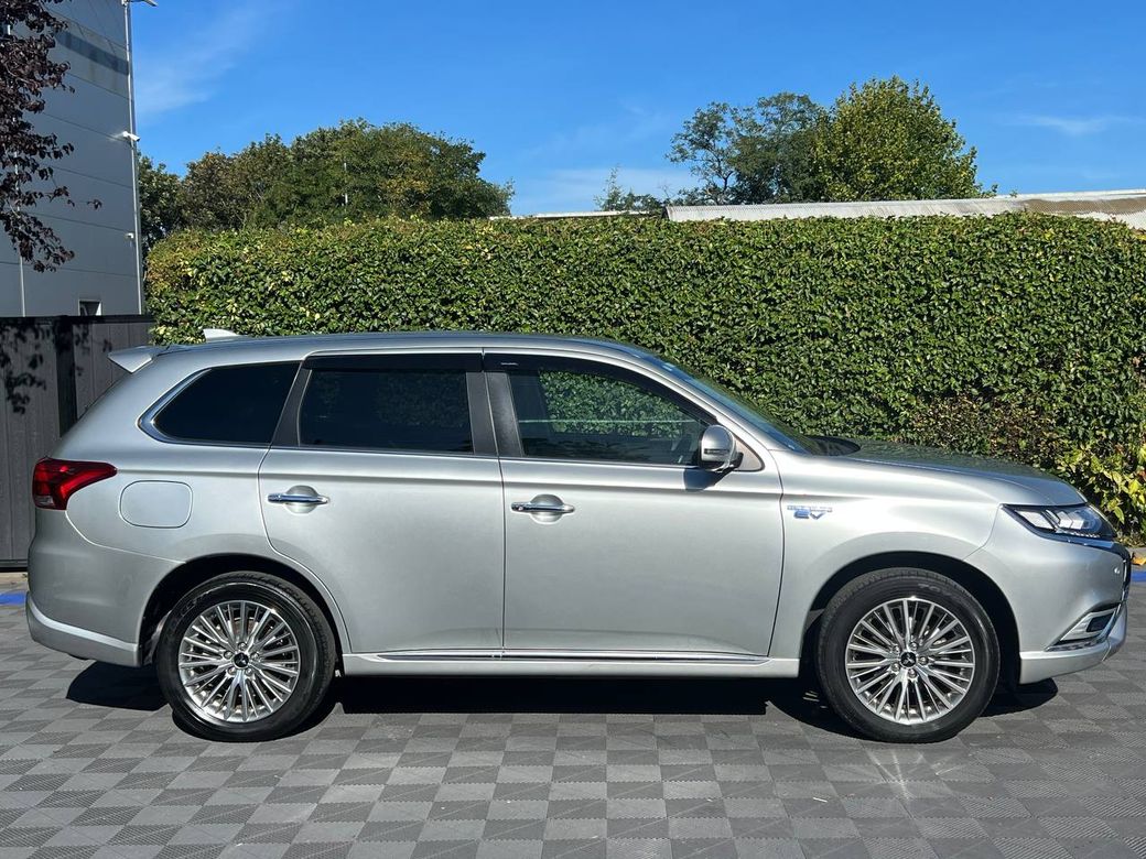 2022 Mitsubishi Outlander
