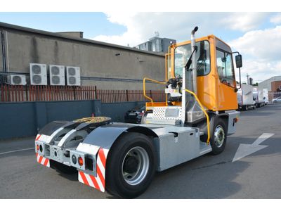 2026 Terberg YT182