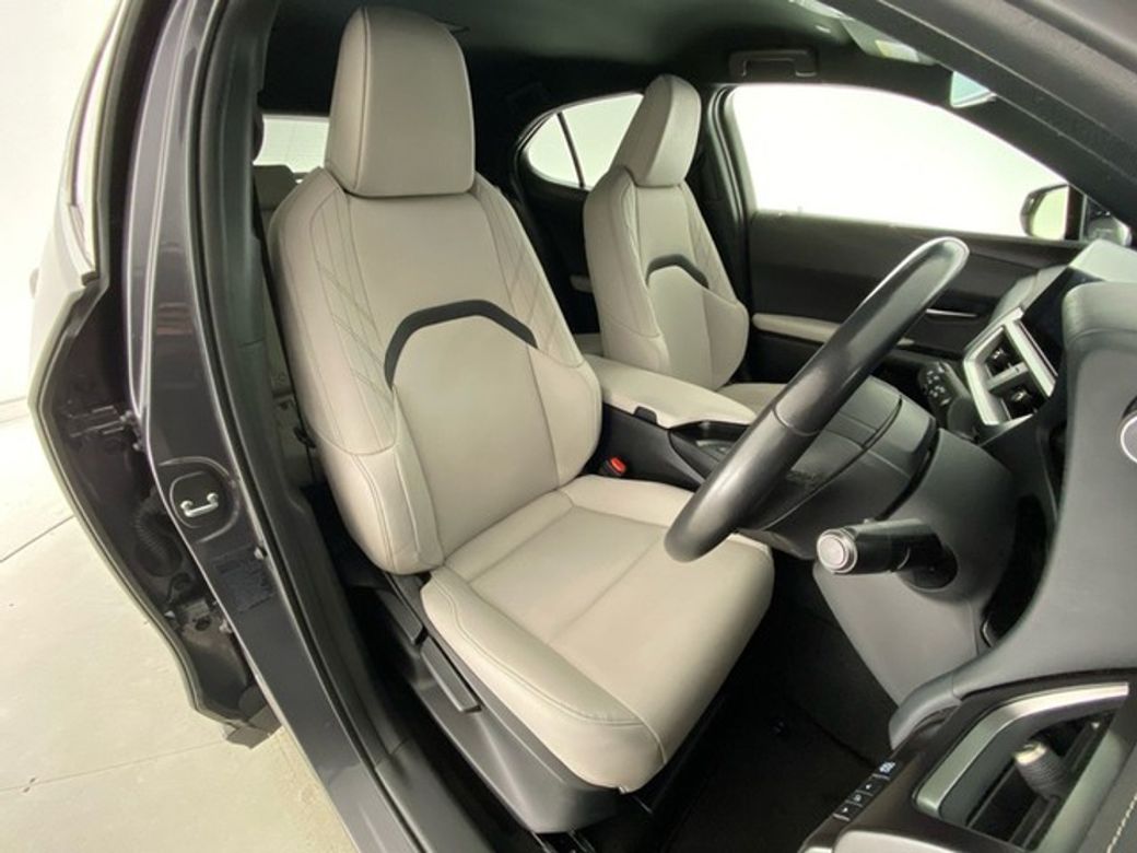 2023 Lexus UX 250H