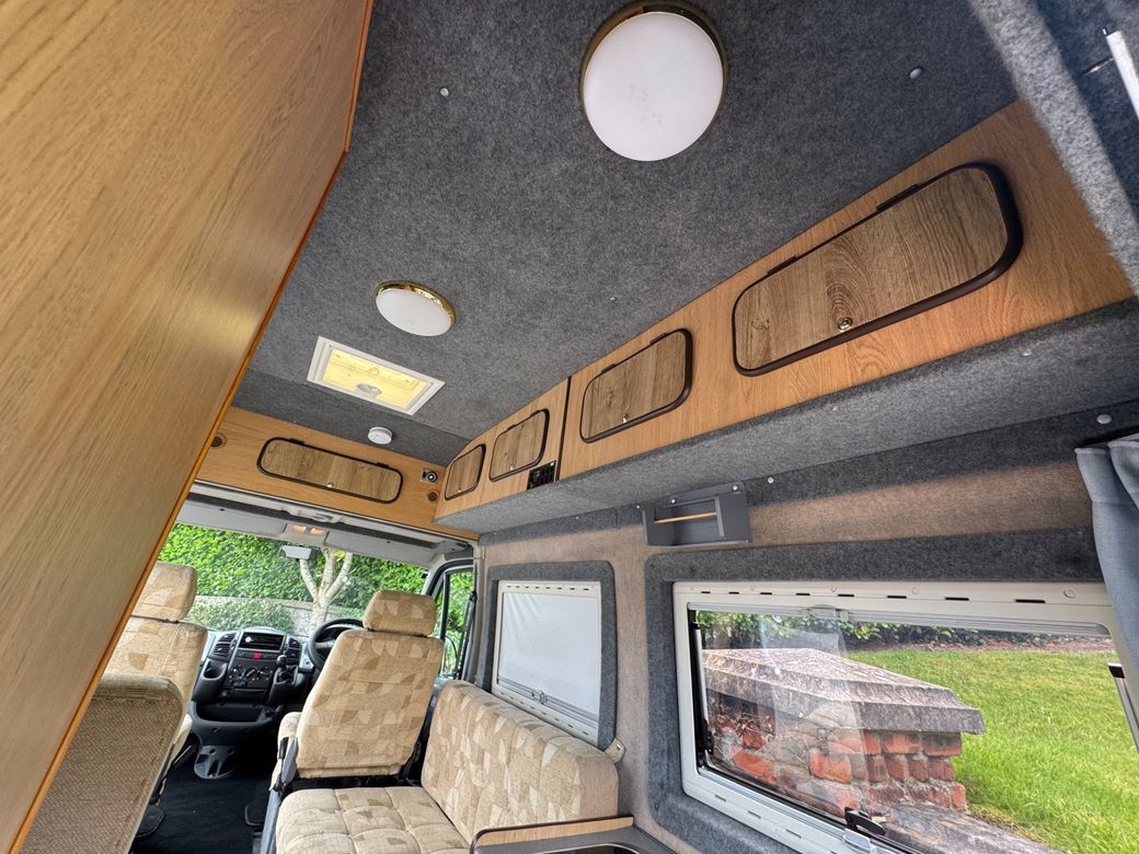 2005 Peugeot Boxer