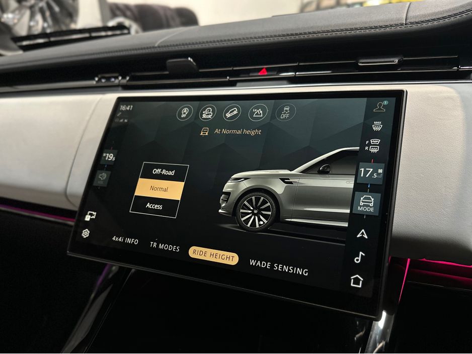 2024 Land Rover Range Rover Sport